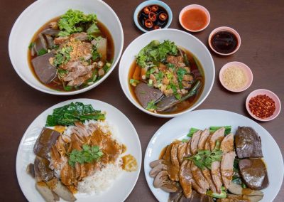 รีวิว Tony Kitchen อุดรธานี ร้านข้าว ก๋วยเตี๋ยว กับบรรยากาศสบาย ๆ